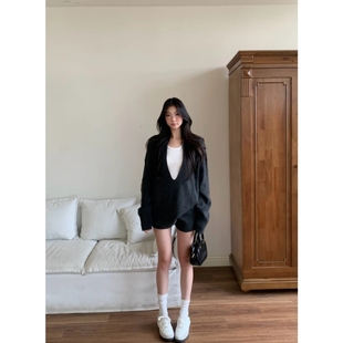 withmin凉皮 灰雾山野 辣妹秋款小众设计针织罩衫+短裤女