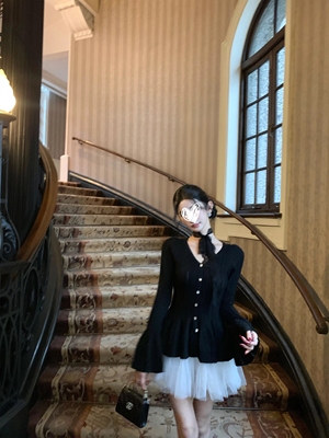 Barb Chill喇叭袖毛衣开衫女秋冬2025新款长袖针织衫千金感上衣