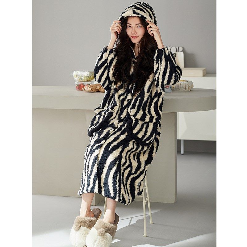 睡袍女士睡衣冬季珊瑚绒加厚加绒睡裙秋冬款法兰绒浴袍大码家居服,女士内衣/男士内衣/家居服,睡袍/浴袍,淘宝优惠券,粉丝福利购,淘宝优惠卷