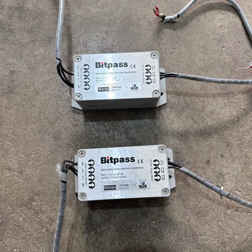 Bitpass伺服电子变压器 两台 HT-030-A 300--议价商品