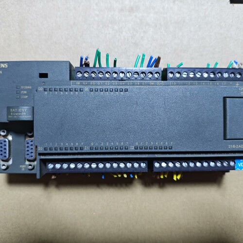 PLC S7-200 CN CPU226，型号6ES7议价
