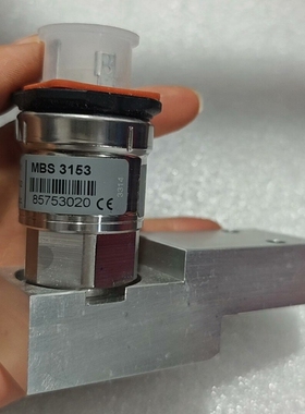 议价060G4412丹佛斯压力传感器维修