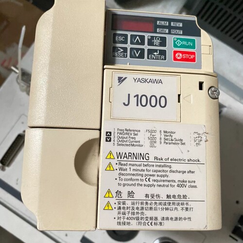 安川J1000变频器 CIMR-JB4A0007BAA议价