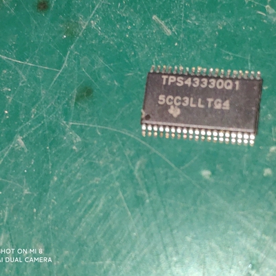 TPS43330Q1