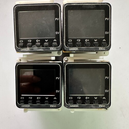 温控器E5CC-RX2ASM-800,，现货4议价