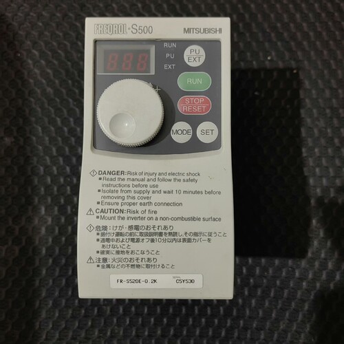 FR-S520E-0.4K原装变频器0.4KW三相2议价