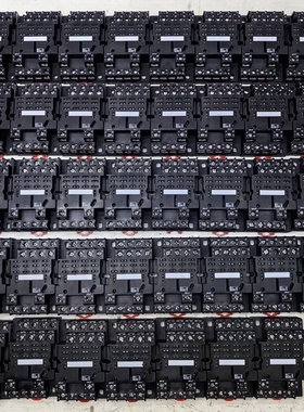 九五新RPZF4继电器底座成色好