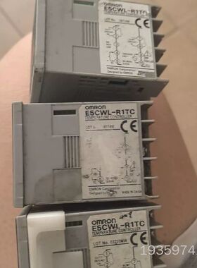 温度控制器E5CWL-R1TC ， 议价