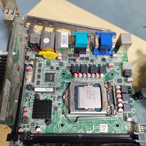ITX-P110工控主板 带i3-6100 CPU 1151议价