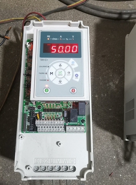 梅德尔变频器Tay-3C+11，11KW  ，，成色