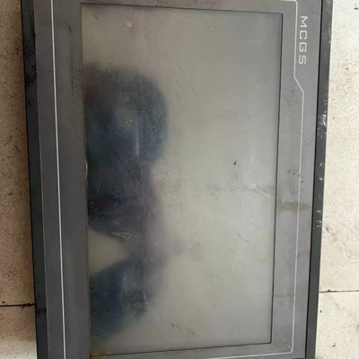 昆仑触摸屏 TPC1061Ti。 成色如图 功能完好