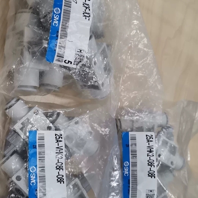 议价SMC手动调节阀，VHK2-08F-08F10个，3
