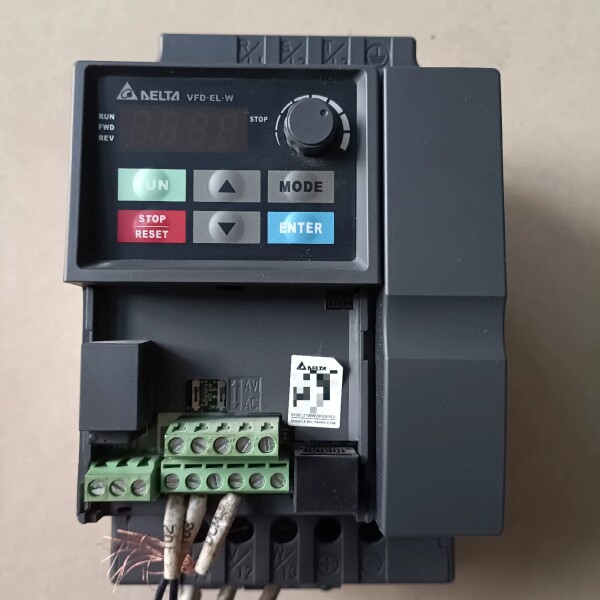 台达变频器VFD015EL21W  1.5kW 220V--议价商品