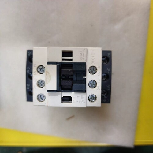 议价LC1D18M7C交流接触器
