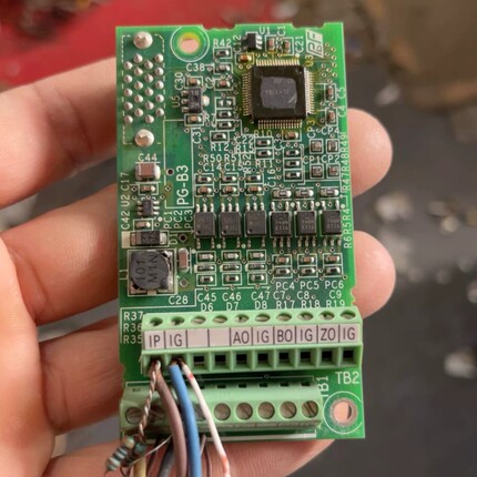 议价拆机安川PG卡PG-B3，编码器卡。成色实拍，功能正常好。