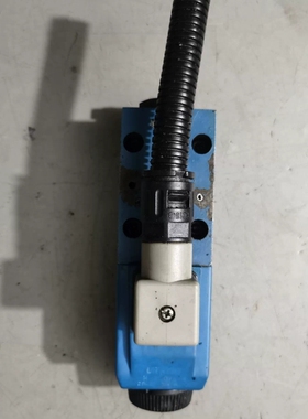 议价美国VICKERS电磁液压阀H507848，24V DC议价