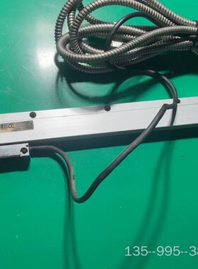 光尺AT211-0800A1S-R1-CC，总长约95.