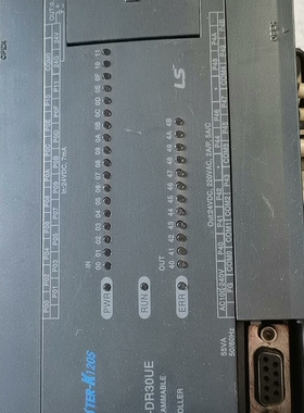 LS现货K7M-DR30UE货，功能完好