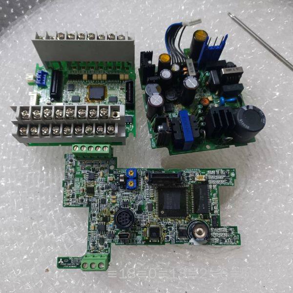 PLC FX3GE-24M C其它配件