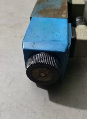 议价美国VICKERS电磁液压阀H507848，24V DC议价