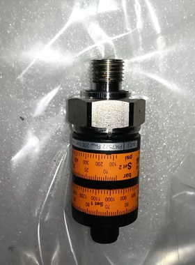 易福门压力传感器 压力开关PK7522   200bar议价