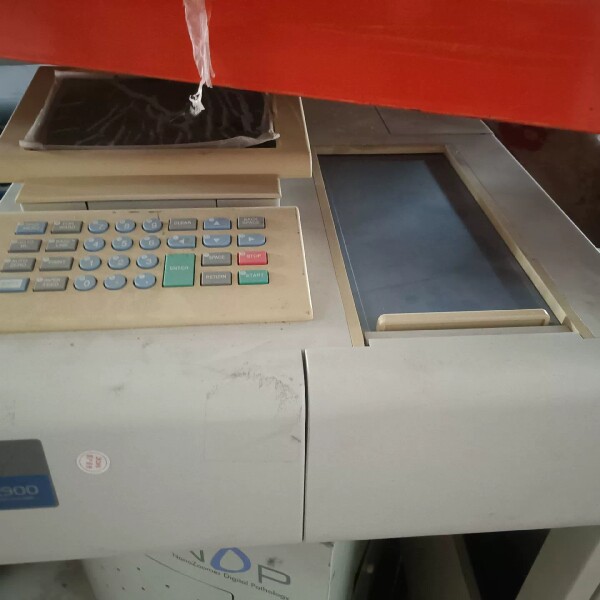 紫外分光光度计（HITACH U-2900），设备不保好--议价商品