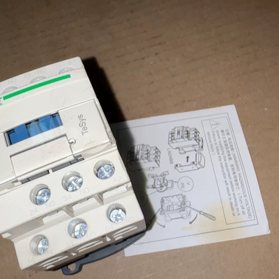 仓库现货只有一台中间继电器CAD-50M7C 功能完好议价