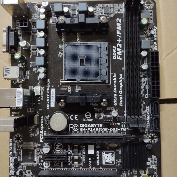 议价技嘉GA-F2A88XM-DS2-TM主板FM2+成色新好