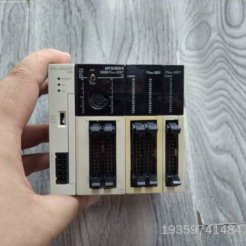 【出】FX3UC-32MT/D FX3U-485ADP-MB议价