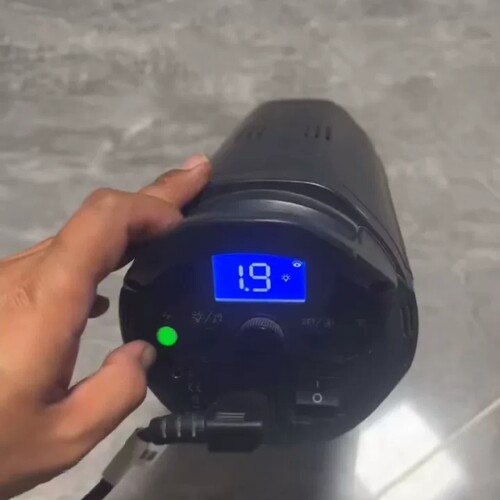 议价金贝DPEII 400W影室闪光灯，功能正常，带显示屏，操作