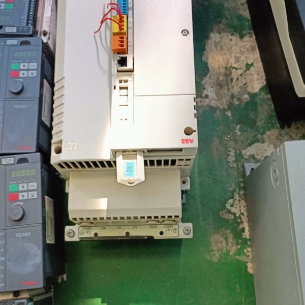 议价ABB伺服驱动器，型号MFE180-04AN-046A-4+议价,电子元器件市场,其它元器件,淘宝优惠券,粉丝福利购,淘宝优惠卷