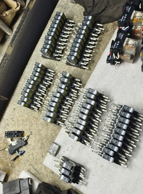 议价美国快达CRYDOM固态继电器64个，型号：ED24D5