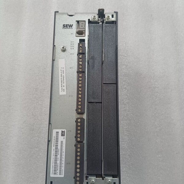 MDX61B0075-5A3-4-0TSEW变频器，主板--议价商品