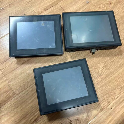 VT3-V7 两台 VT3-V8 基恩士触摸屏实议价