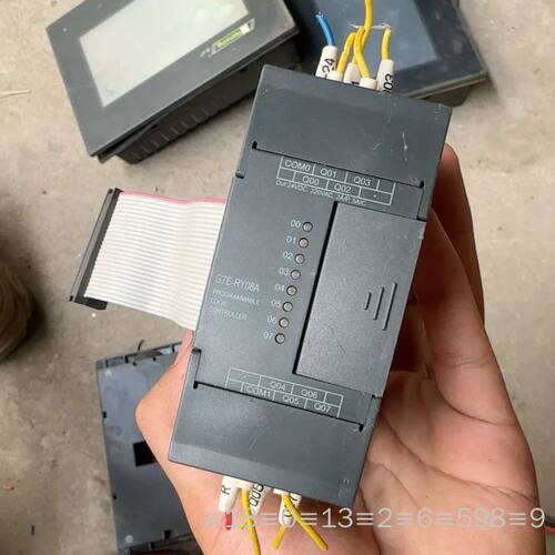 LS产电模块G7E-RY08A 功能，成色如图，爽快议价