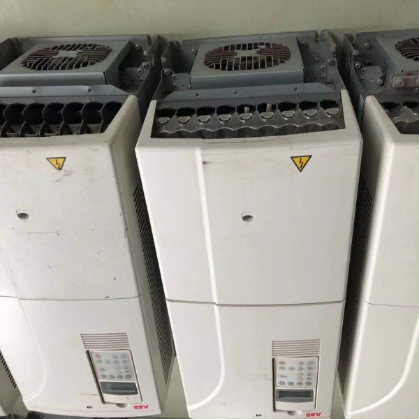 [议价可修]ACS800-01-0135-3+P901  ACS800-