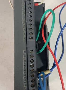 6ES7 331-7KF02-0AB0成色如图