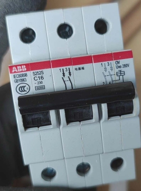 议价ABB微型断路器S252S-C16OV  每只30整