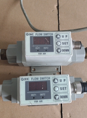 SMC流量计PF2A721-03-27，有2个，240元/个-议价