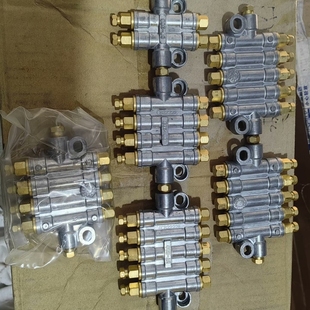 容积式定量分油器5+4+2和5+5和一个4口的一个,一起