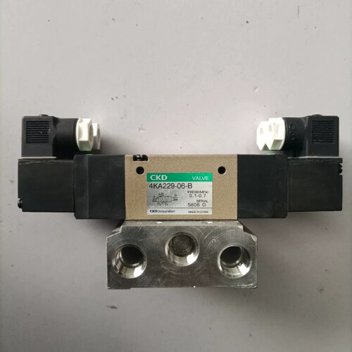 议价CKD电磁阀4KA229-06-B，拆机