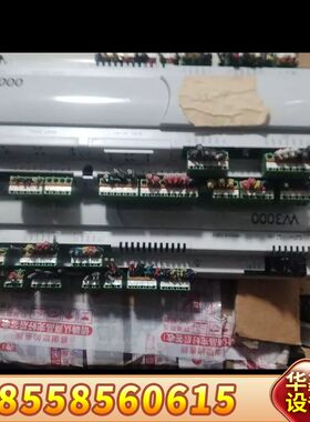 CAREL卡乐W3000控制器，型号PC03CU00GZ0，