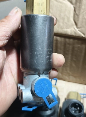 WABCO威伯科电磁阀 472173 2060  24V D
