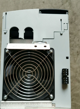 议价丹佛斯102系列FC-102P18KT4E20H变频器议价