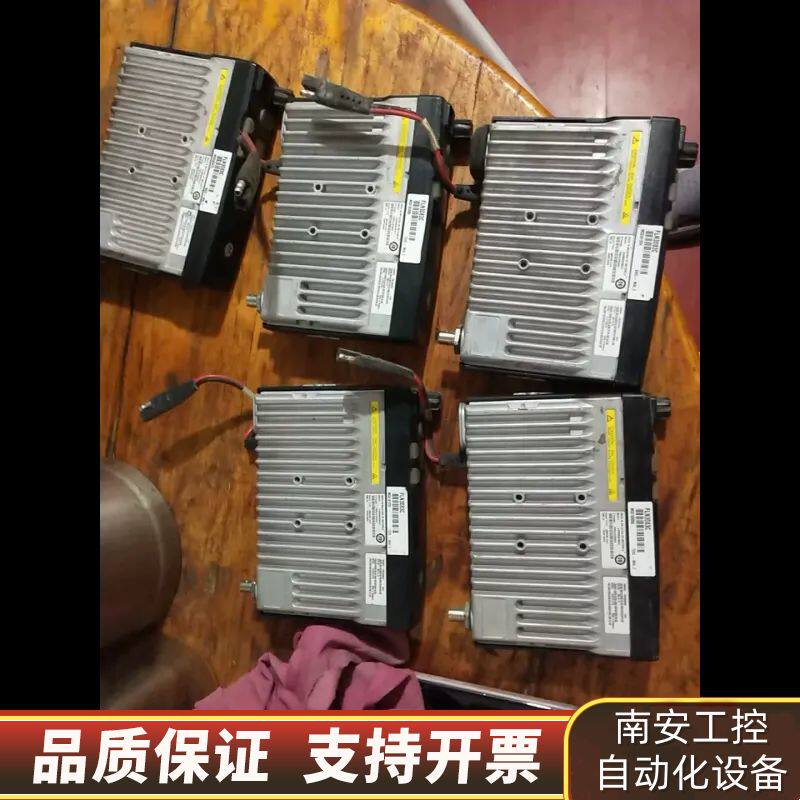 摩托罗拉GM3188车载电台对讲机，设备机箱里拆出来机器，询价