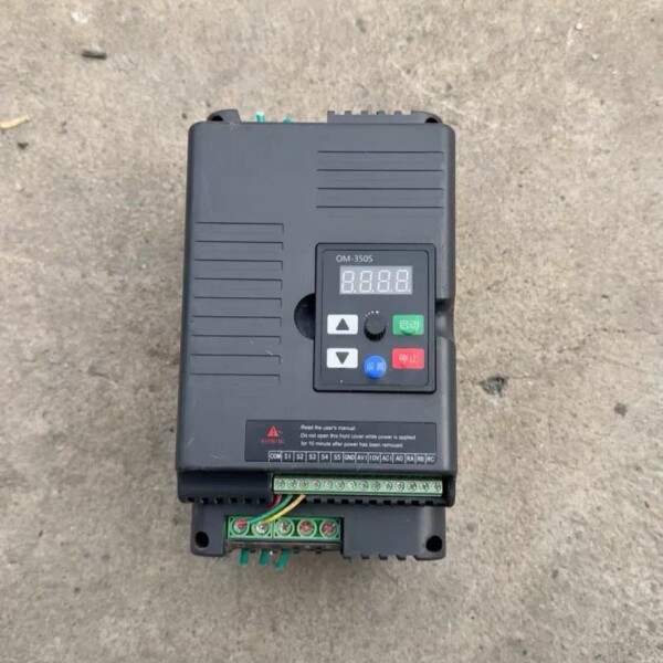 非标价閿愭櫘鍙橀鍣紝RP350-4.0G3锛�  380V  4KW议价