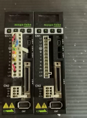 mega-fabs伺服驱动器D2-0123-S-A0 2台