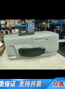 柯尼卡美能达CS-200色彩亮度计，灰色机身，带LCD显示屏