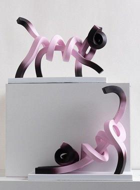 现代简约卡通抽象动物猫咪公仔摆件客厅卧室儿童房玄关家居装饰品