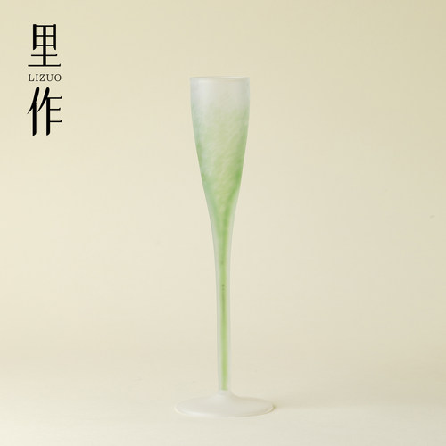 里作创意高级小众琉璃闻香杯浅绿月笼砂玻璃高脚杯香槟杯鸡尾酒杯